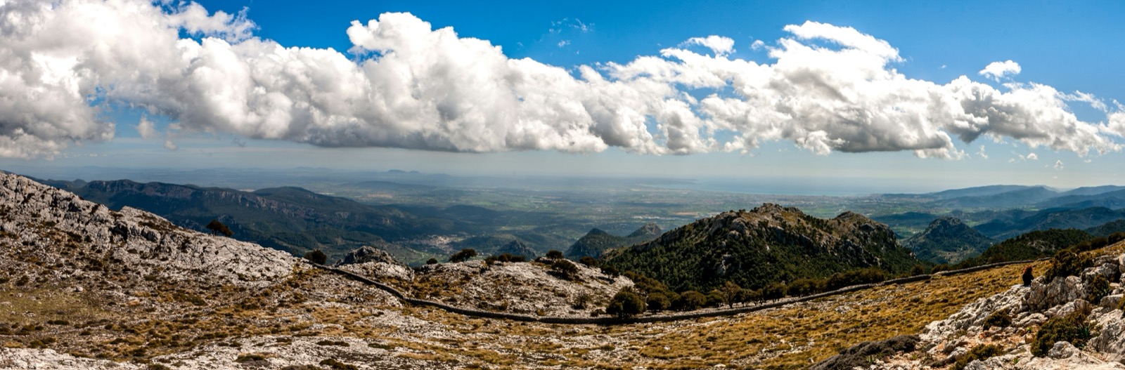 Panoráma pohoria Serra de Tramuntana na Malorke